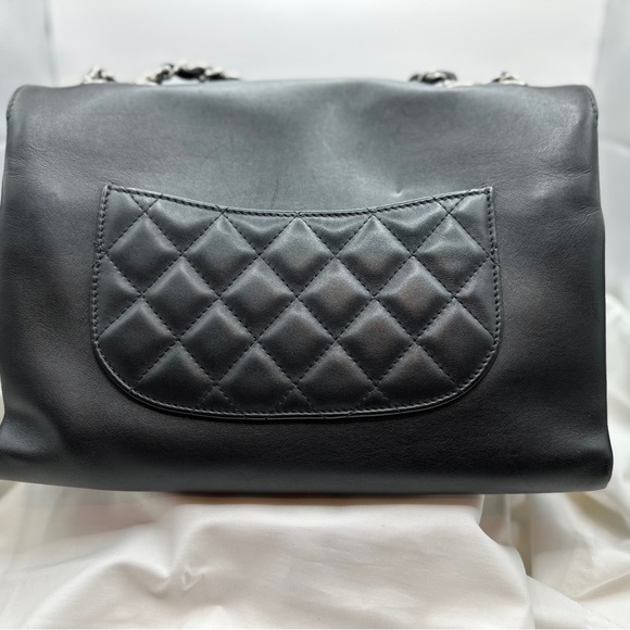 CHANEL TRAMASSO TIMELESS FLAP - Picture 5 of 12